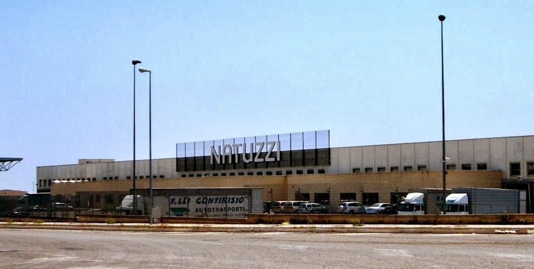 Sciopero lavoratori Natuzzi, presidi di un’ora davanti stabilimenti del Barese