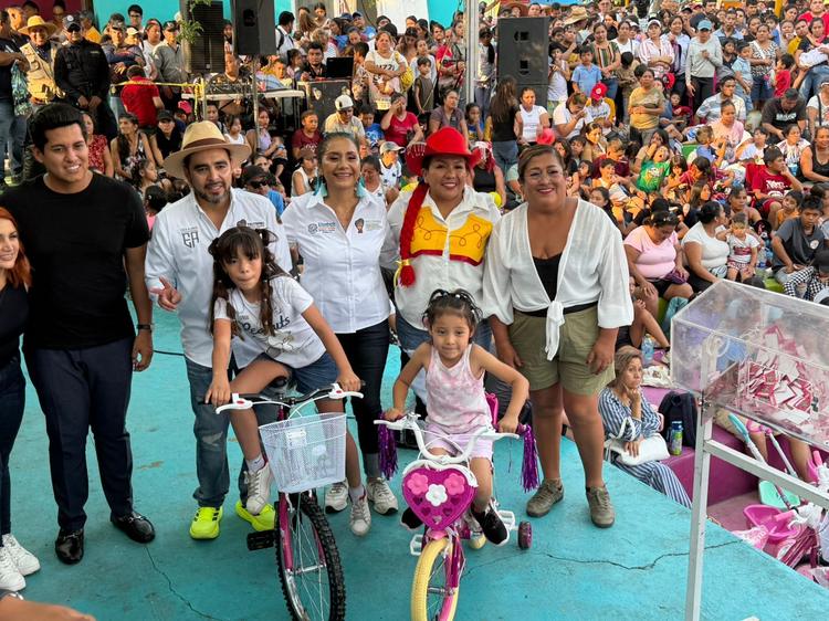 Convierte Eder Alonso el corazón de Yautepec en un paraíso infantil