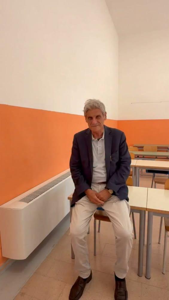 A Militello le scuole hanno i climatizzatori funzionanti.  I nostri alunni e i nostri insegnanti rientreranno in aule ra...