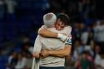 Mourinho señala al banquillo