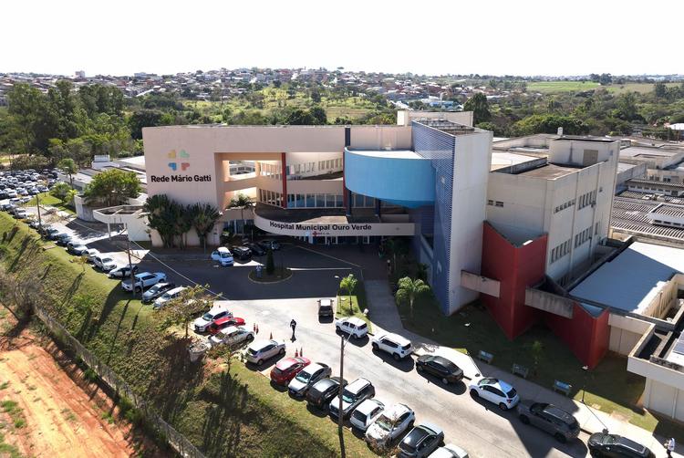 Hospital Ouro Verde suspende cirurgias de catarata após problema em central de esterilização