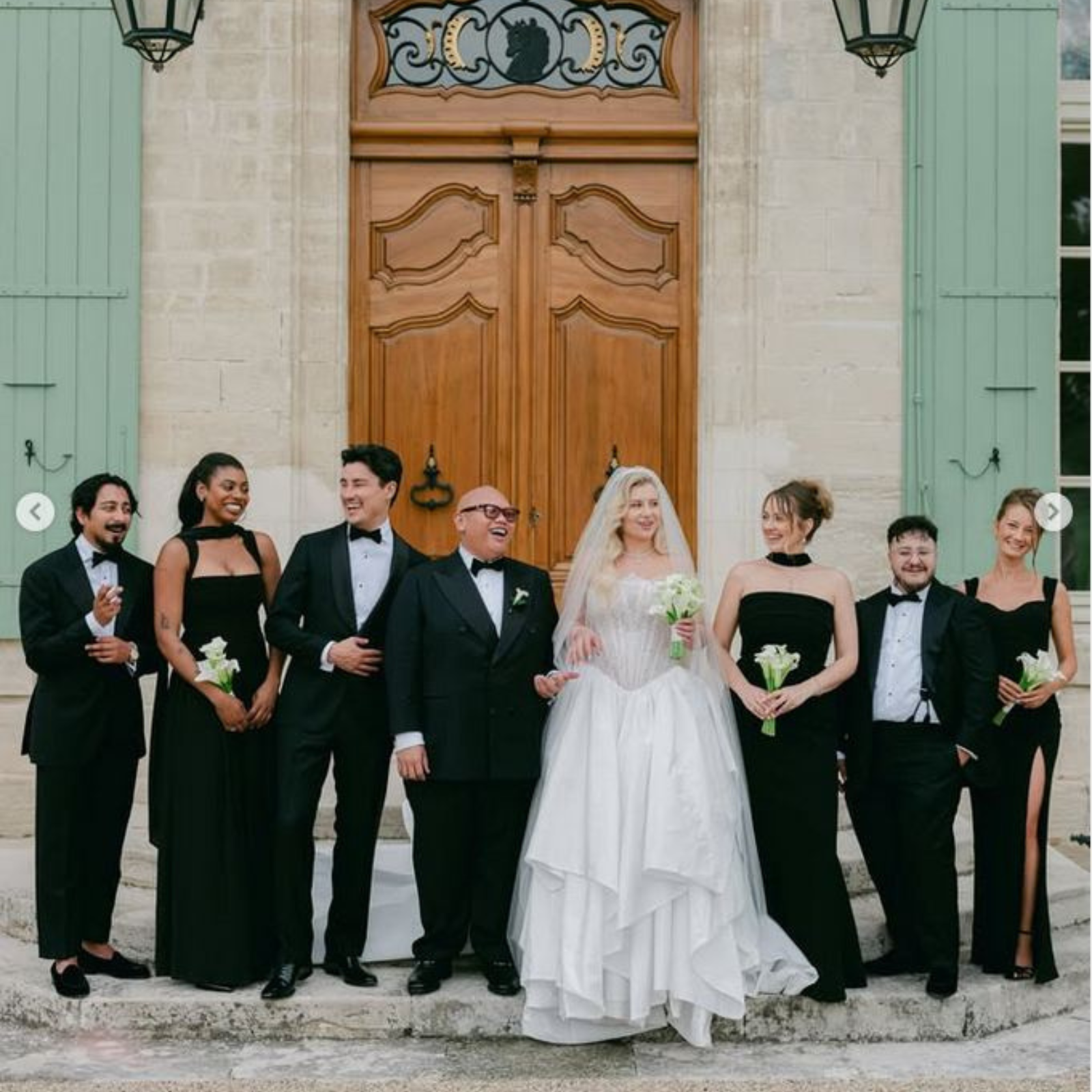 La estrella de Marvel, Jacob Batalon, llega al altar con Veronica Leahov.