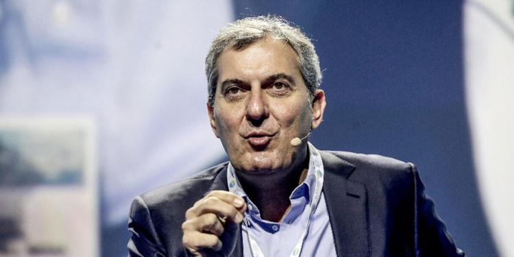 Sindaco di Milano: Calabresi verso la candidatura, lascia gli incarichi in Chora