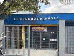 Única escola a mudar local de votação na cidade de SP tem goteiras, mofo e salas que alagam com a chuva