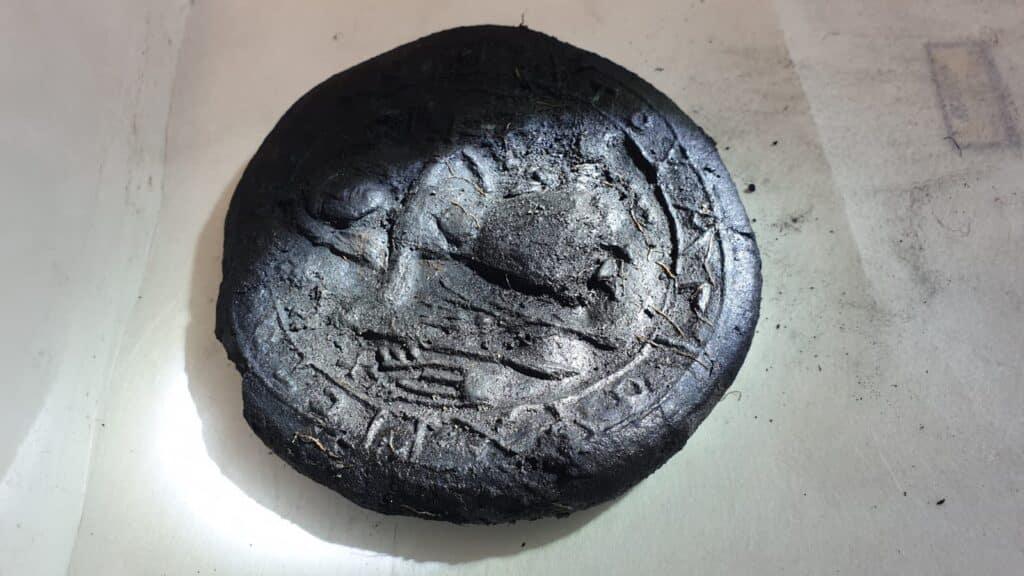 1,300-Year-Old Byzantine Bread With Greek Inscription Unearthed in Turkey