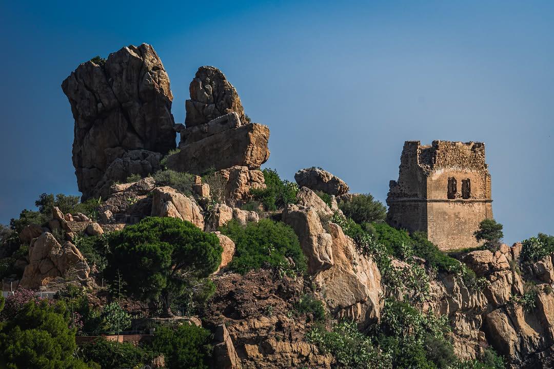 Un angolo che lascia il segno: Torre Caldura, tra i panorami più suggestivi di Cefalù. ✨ #visitcefalu