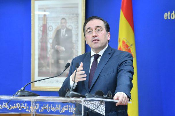 إسبانيا تؤكد إعادة جميع المهاجرين الذين دخلوا سبتة بدون استثناء