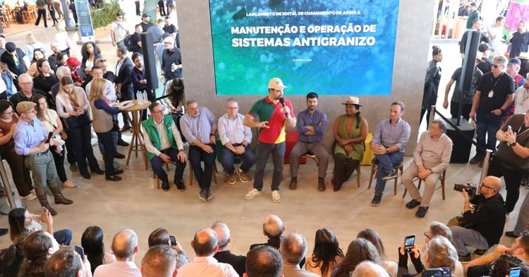 Sicredi viabiliza sistema antigranizo com investimento superior a R$ 8 milhões