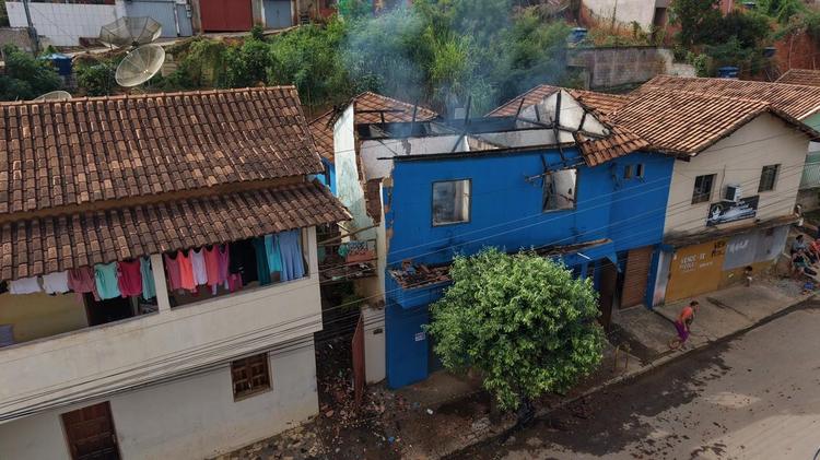 Jovem é preso após incendiar a casa da ex e fazer ameaças em Itueta