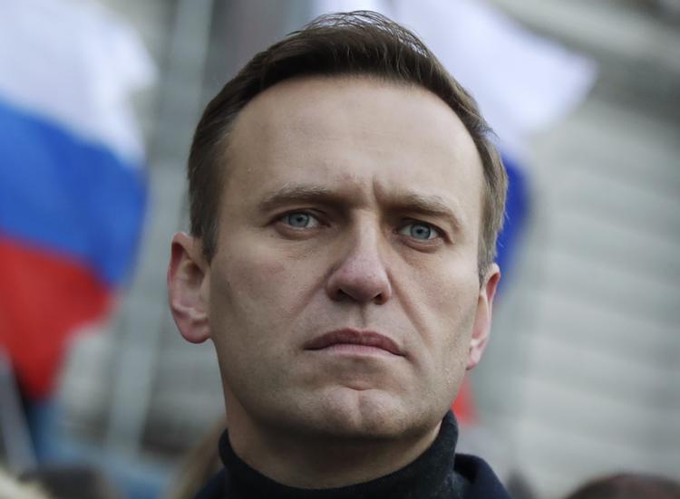 Corpo de Alexei Navalny foi entregue à mãe, diz porta-voz