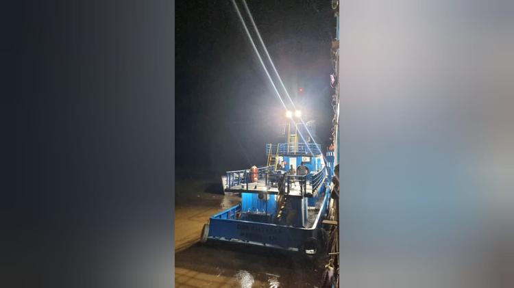 Balsa de empurrador vai a pique entre Oriximiná e Santarém, no Pará; Marinha apura incidente