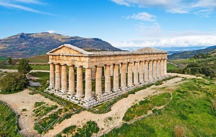 Ancient Greek Temples May Have Had Sacred Attic Spaces, Study Suggests