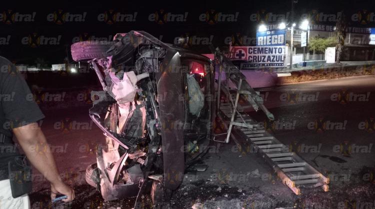 Chocó, volcó y escapó a pie: Abandonó su auto en Yecapixtla y esto hallaron en el asiento