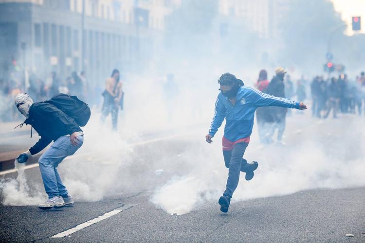 Scontri in Stazione Centrale. Altri dieci provvedimenti