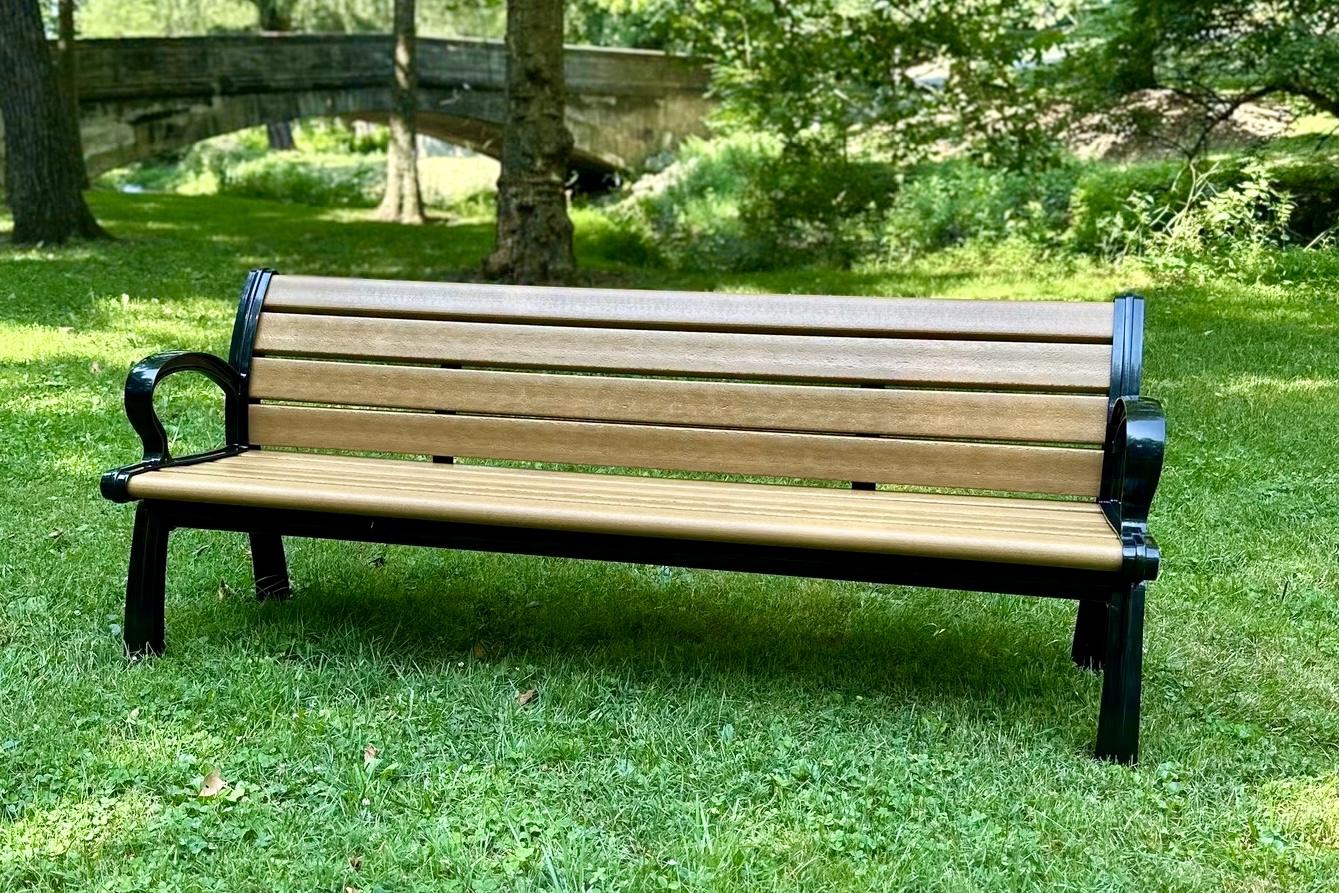 Wyomissing introduces memorial bench program in the Parklands