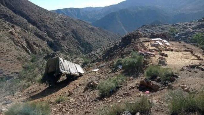 بالصور.. الرياح القوية تدمر مدرسة متنقلة مخصصة لضحايا زلزال الحوز