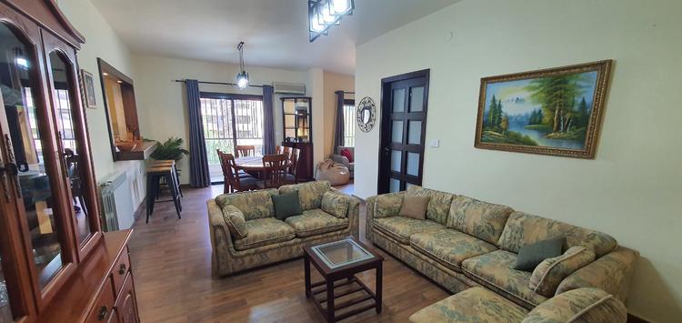 For Rent: Apartment in Sioufi