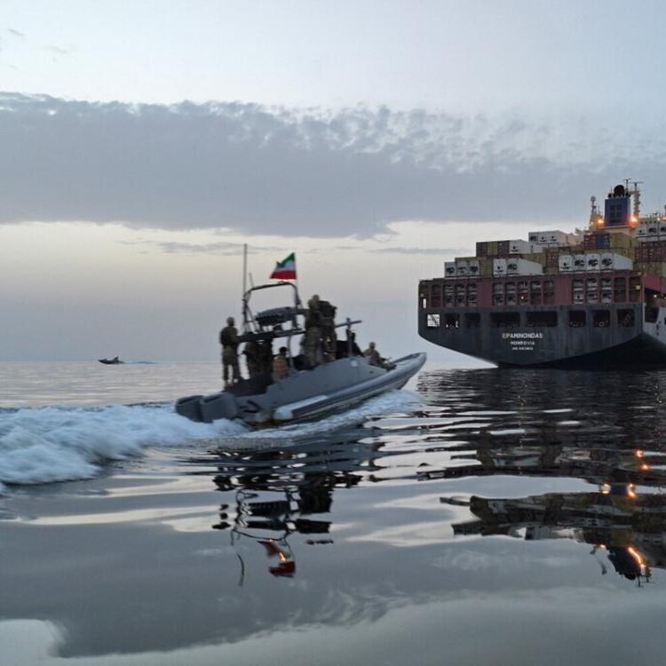 Trump: "L'Iran è stato militarmente sconfitto"