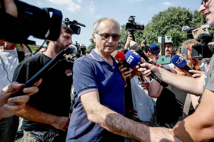 Roggero in carcere, il nodo della grazia. Il ministero: "Iter non è partito"