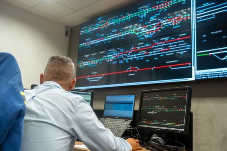 Porto de Santos recebe centro ferroviário de R$ 2 bi para agilizar transporte de cargas