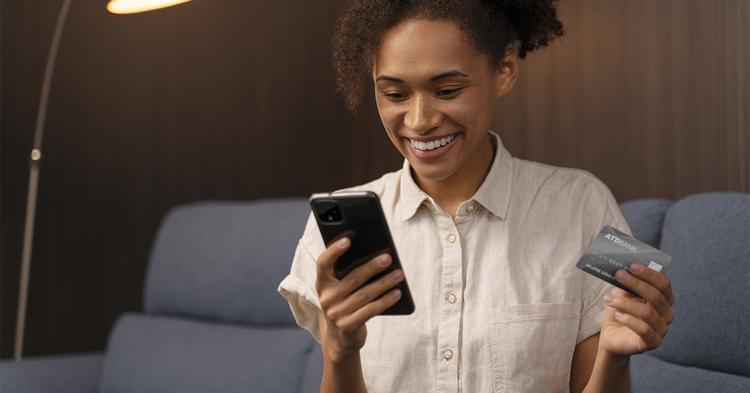Unicred concentra 26 funcionalidades de cartões previdência e consórcios em aplicativo de celular