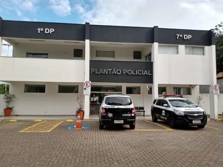 Homem é preso após dirigir embriagado e causar engavetamento em Jundiaí