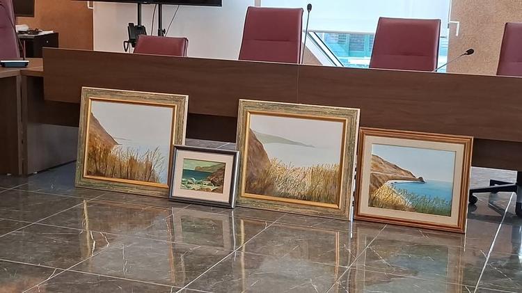 🖼️Un ringraziamento sentito alla famiglia di Lidio Mollica che ha voluto donare al Comune di Gioiosa Marea quattro quad...