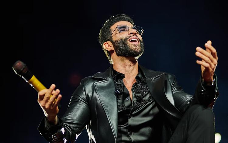 Gusttavo Lima faz retorno apoteótico à arena da Festa do Peão de Barretos: 'Respeita o embaixador'