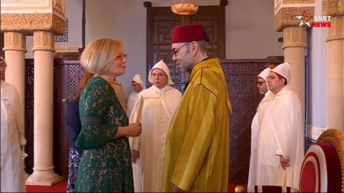 بالڤيديو..  جلالة الملك يستقبل بالرباط عددا من السفراء الأجانب