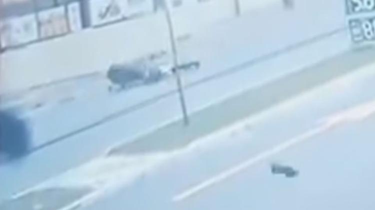 VÍDEO: câmeras registram acidente entre duas motos que causou uma morte no RS