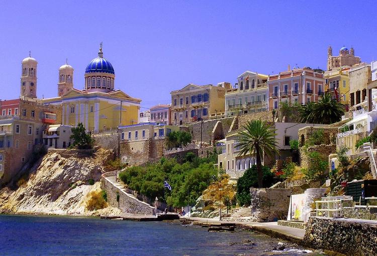 Greek Island of Syros Voted as Top Destination for Solo Travelers