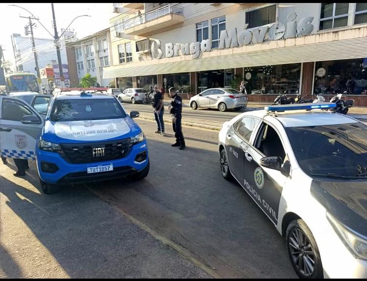 Polícia Civil prende dois homens suspeitos de tentativa de homicídio em distrito de Bom Jesus do Itabapoana