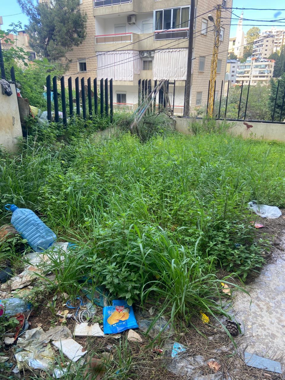 For Sale: Apartment in Awkar