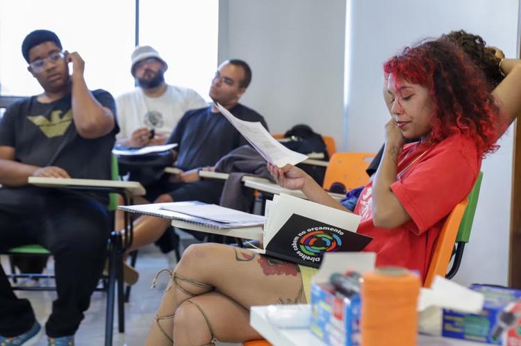 Jovens da periferia do DF lançam carta com propostas para os candidatos às eleições; veja ideias