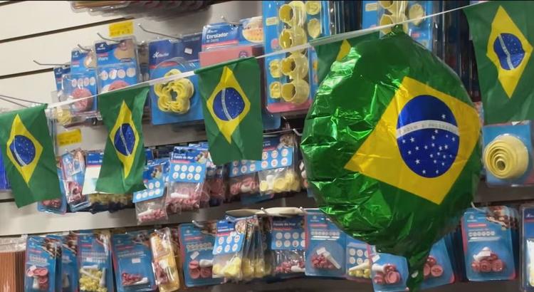 Jogos do Brasil na Copa do Mundo alteram horário de funcionamento de shoppings e comércio no Grande Recife; confira