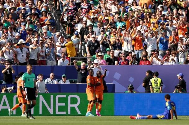 قطار المونديال يشتعل.و26 منتخباً رسميا في دور الـ32