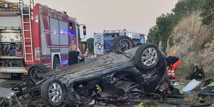 Auto fuori strada nel Foggiano, tre morti. Vittime due uomini e una donna