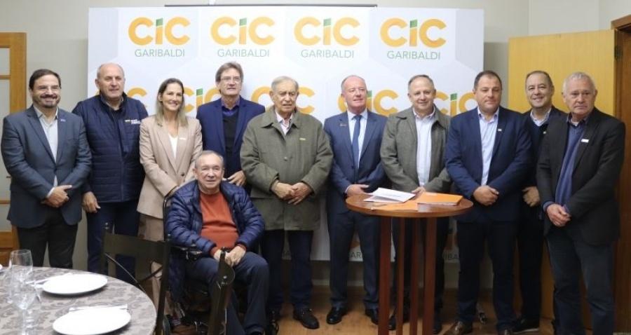 Empresário Ênio Martinazzo explica que a expectativa é de que a Escola do Senai inicie sua ampliação a partir de 2027