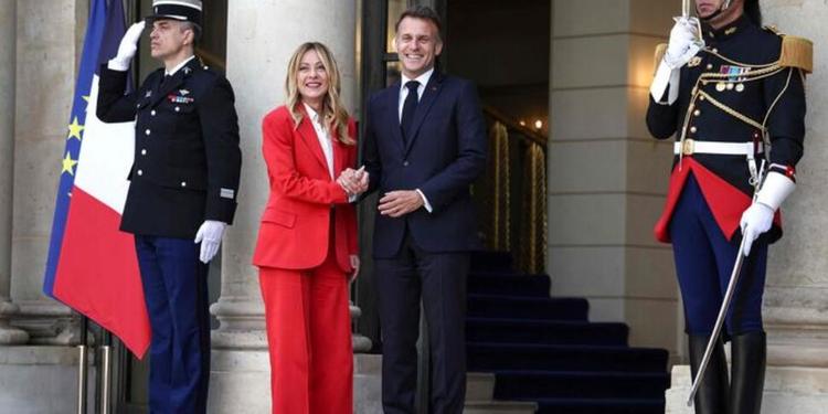 Stretto di Hormuz, Meloni apre all’invio di navi italiane: "Pronti con autorizzazione parlamentare"