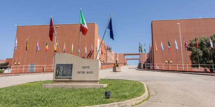Le mafie hanno cambiato la loro forma di presenza nella società. Riparte il progetto dei Quaderni di Antimafia della Gazzetta del Sud