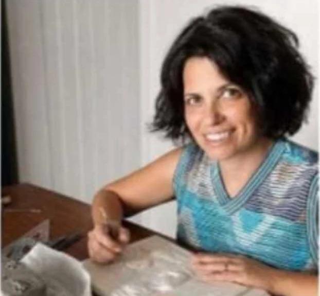 Da Sala Consilina al Vaticano: Miriam Mazzali firma la nuova moneta per Papa Leone XIV
