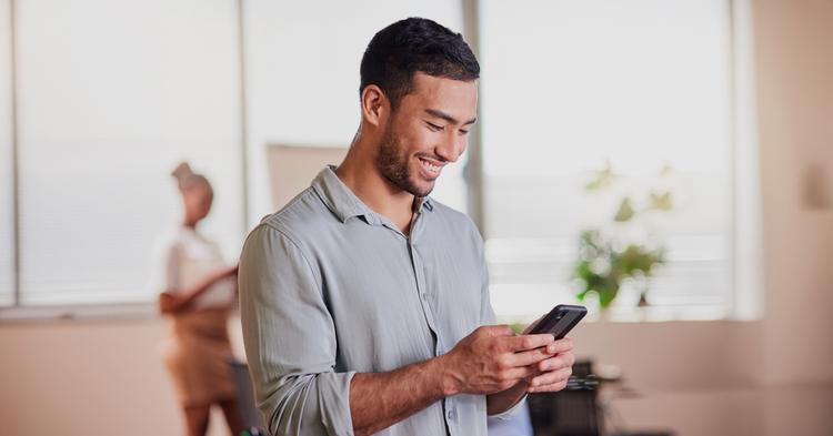 Sicoob lança nova geração do SuperApp com Open Finance e inteligência artificial