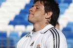 El 'Toro Acuña', que jugó en 18 equipos, recuerda su llegada al Madrid: “Raúl me dijo: ‘Chaval, ¿qué haces aquí afuera?’”