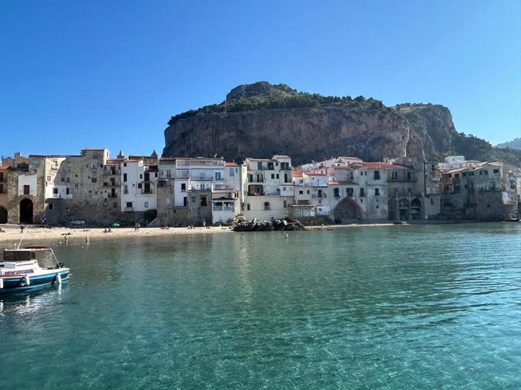 Il Comune di Cefalù rende noto che con D.A. n. 24/GAB del 10/06/2026 dell’Assessorato Regionale dei Beni Culturali e del...