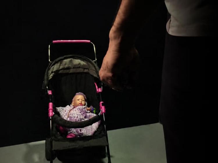 Justiça mantém prisão preventiva de madrasta de menina internada por suspeita de ingerir soda cáustica no AC