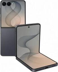 Samsung Galaxy Z Flip 8 + $200 Gift Card