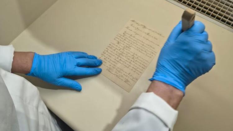 Carta escrita há mais de 150 anos e milhares de documentos de militar da Guerra do Paraguai são doados a museu do RS