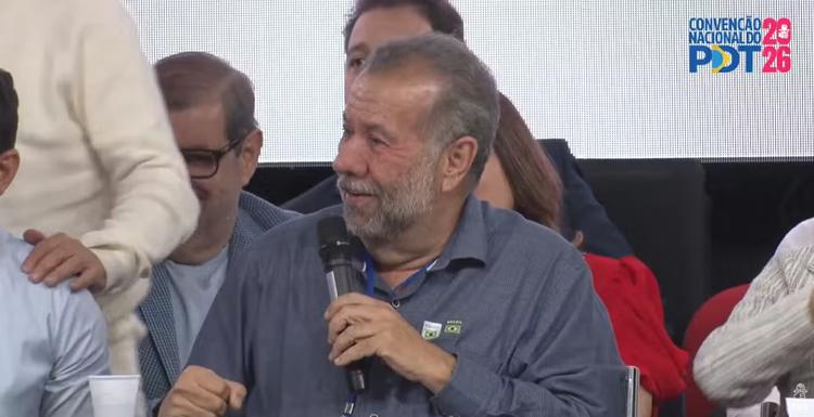 Em convenção, PDT, de Carlos Lupi, oficializa apoio à pré-candidatura de Lula à reeleição