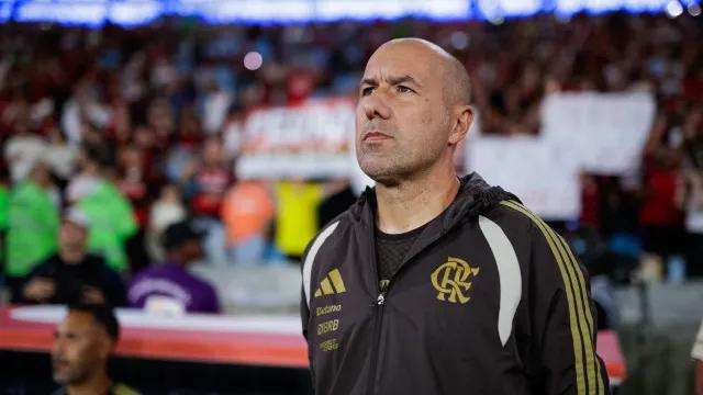 Flamengo 'apático' irrita Jardim e mudança de comportamento deixa recado