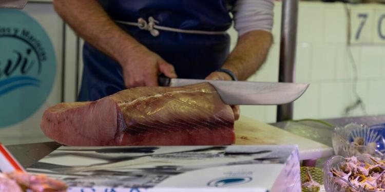 Sette intossicati dopo avere mangiato tonno rosso a Palermo, uno è in terapia intensiva